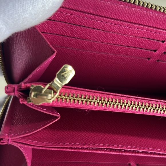 Louis Vuitton Zippy Wallet Love Lock Monogram ✅COA Included - Picture 11 of 16